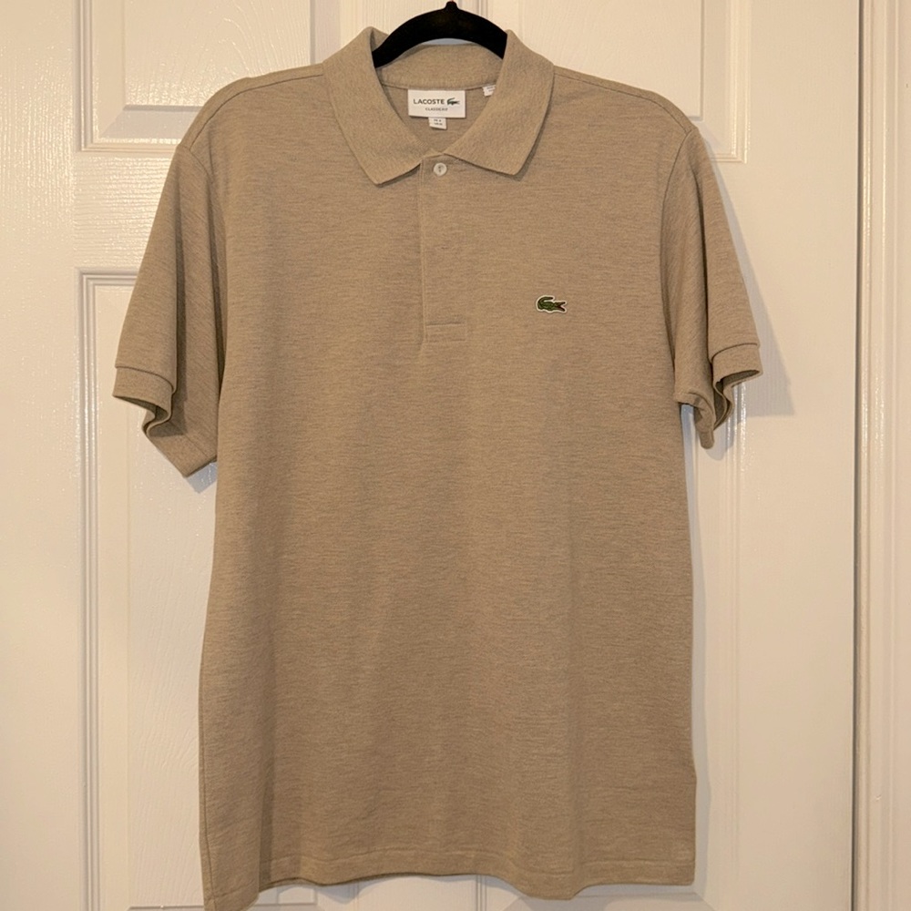 Lacoste Classic Fit Short sleeves Polo Shirt in Size M